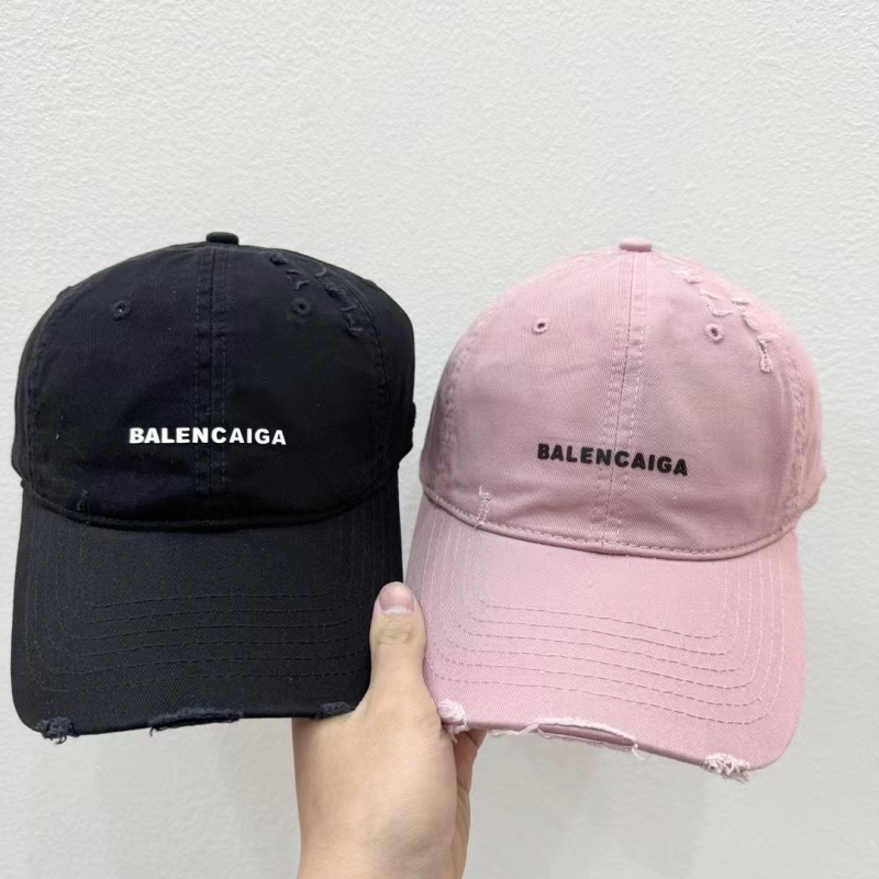 BALENCIAGA